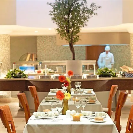 Otel Atlantica Oasis